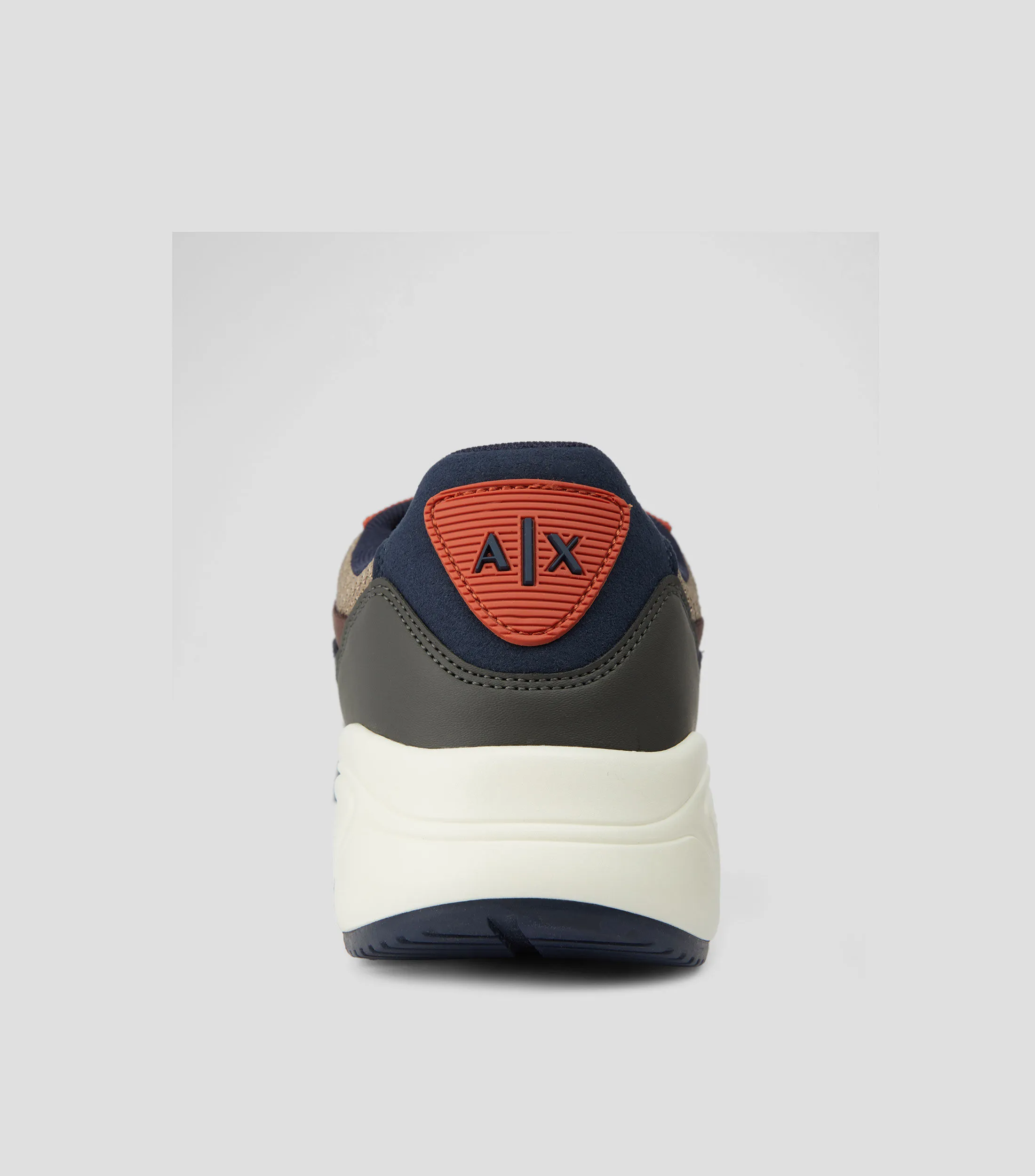 Armani Exchange Tenis casuales con bloques a contraste Hombre