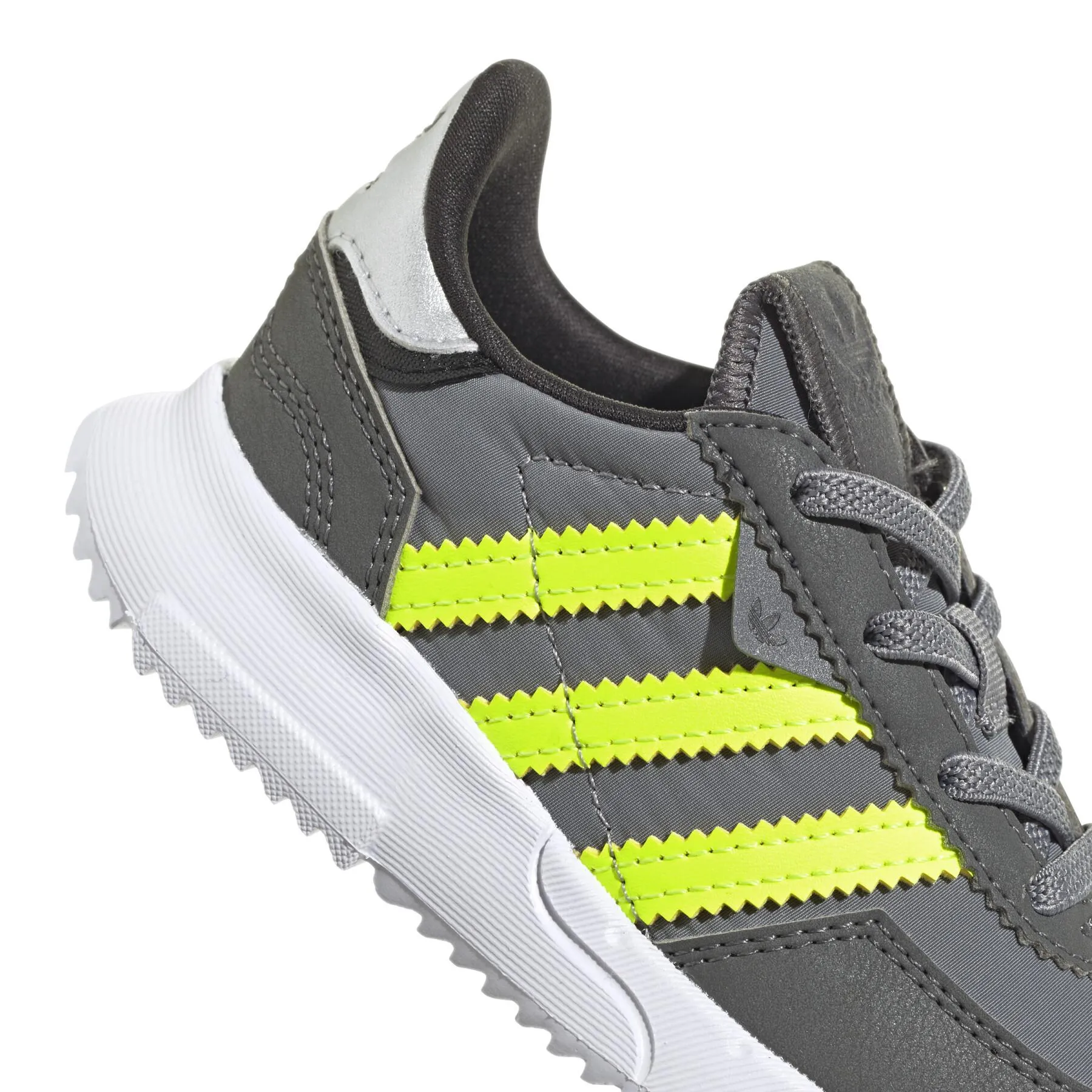 Entrenadores para niños adidas Originals Retropy F2