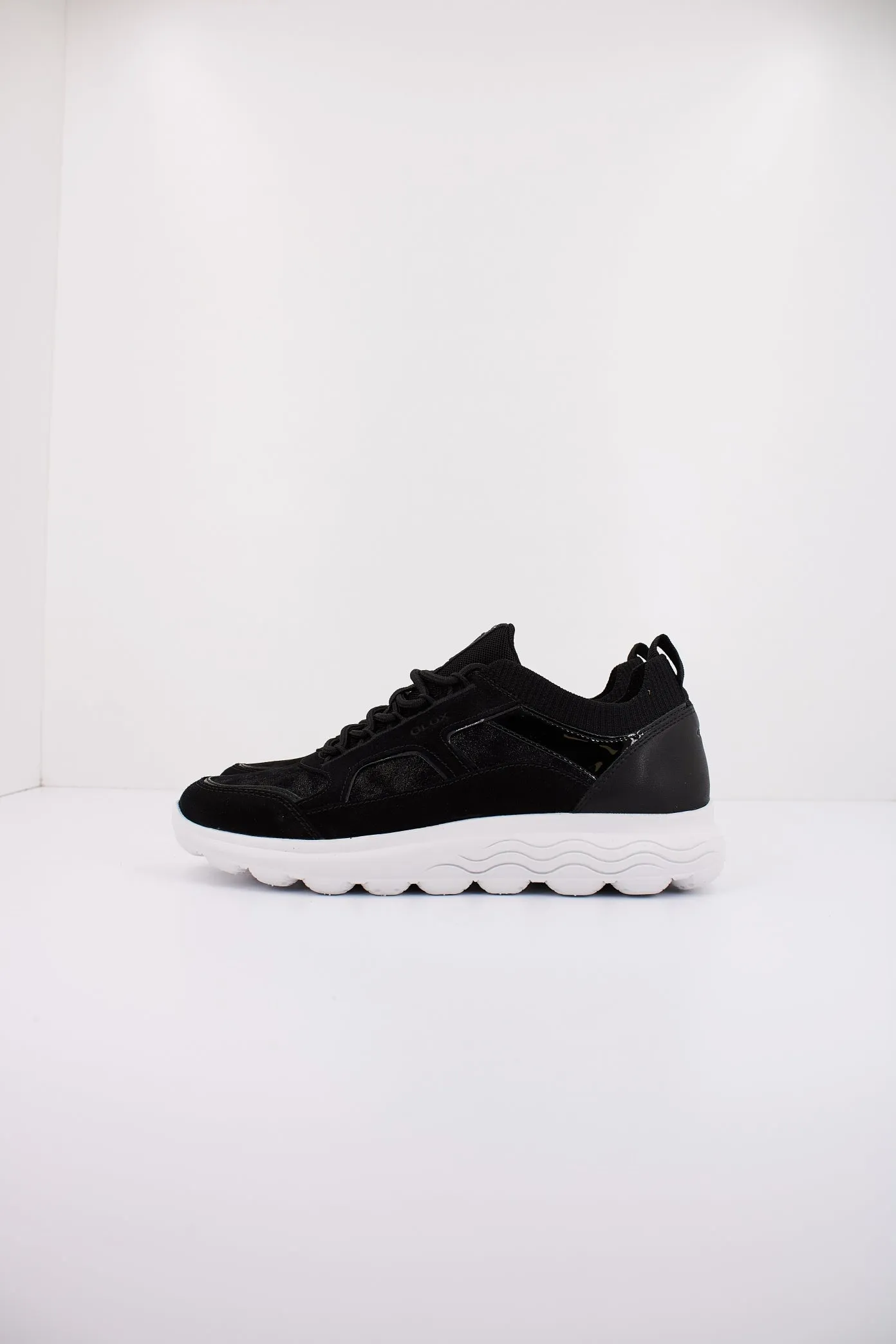 GEOX