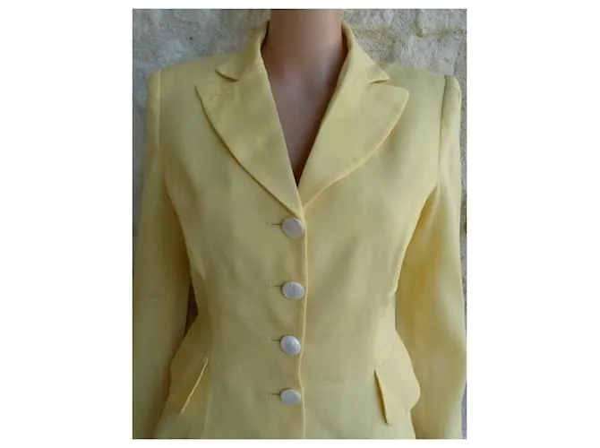 Guy Laroche Chaquetas Amarillo 