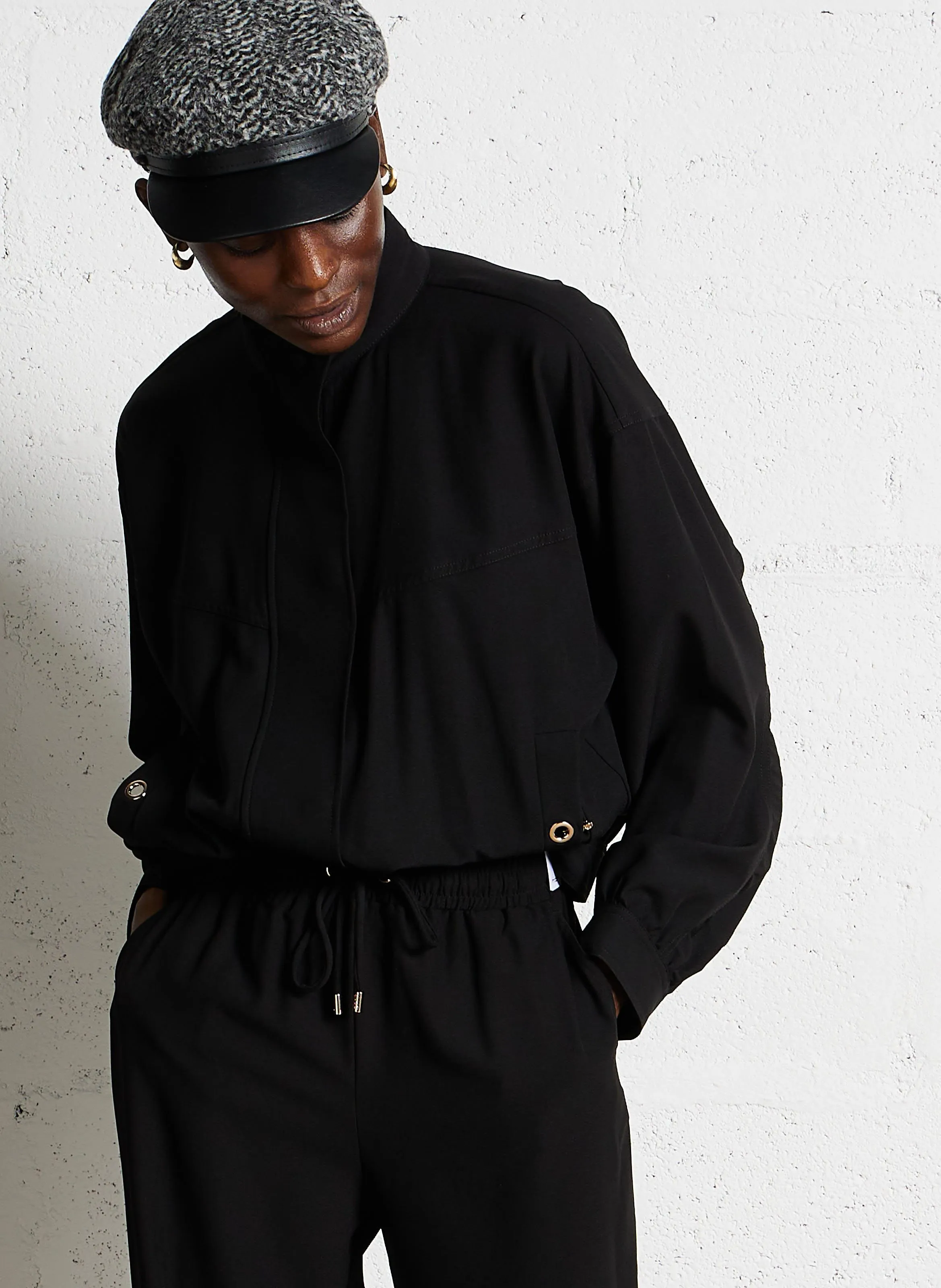 LIU JO Chaqueta con cuello alto en negro
