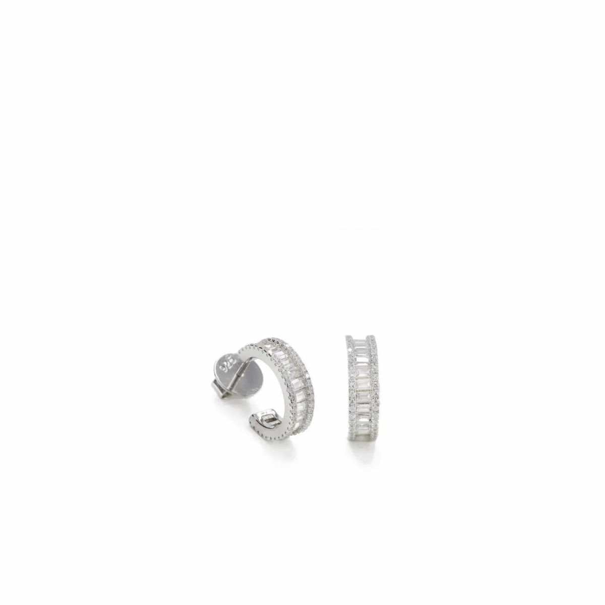 Pendientes aros pequeos con diseo total de circonita