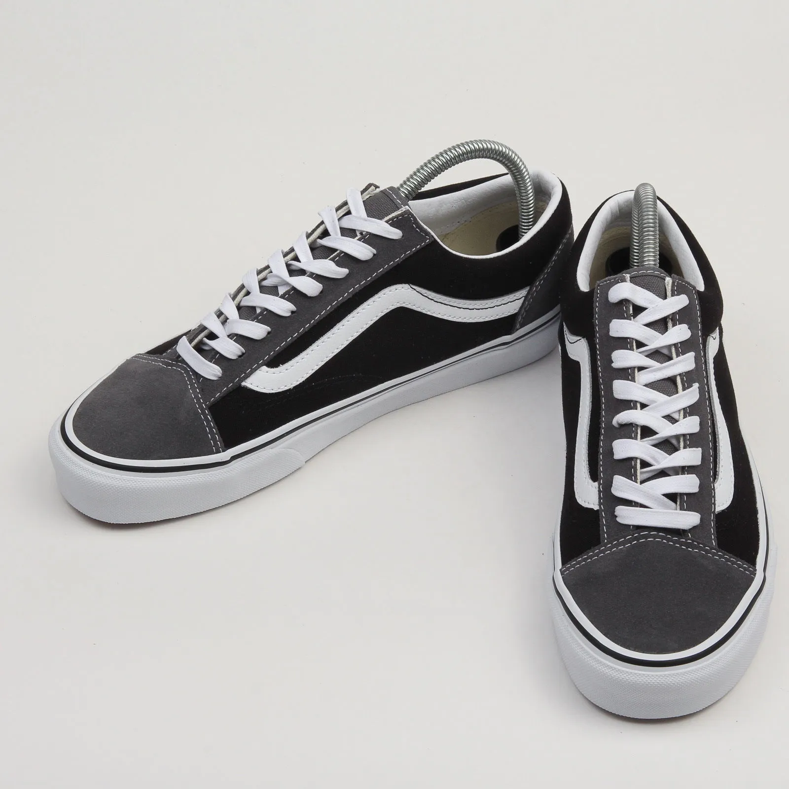 Vans Style 38